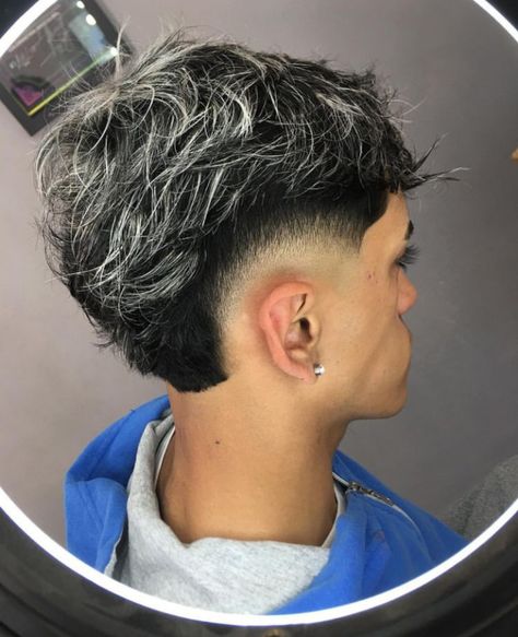 Highlights Brown Hair For Men, Burst Fade With Long Hair, Highlights On Black Hair Men, Platinum Highlights Men, Burst Fade Long Hair, Silver Hair Highlights Men, Burst Fade Mohawk Curly Hair, Highlights For Boys, Burst Taper Fade