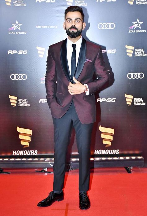 Osam Virat Kohli Virat Kohli In Suit, Burgundy Blazer Outfit, Best Wedding Suits For Men, Indian Wedding Suits Men, Indian Groom Dress, Man Dress Design, Gents Shirts, Nehru Jacket For Men, Best Wedding Suits