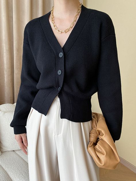 Long Sleeves Loose Solid Color V-Neck Cardigan Tops BLACK-M Fall Outfits Pinterest, Female Office, Slim Fit Sweater, Cardigan Outfits, V Neck Cardigan, Professional Outfits, Knitted Cardigan, Cardigan Tops, Black Cardigan