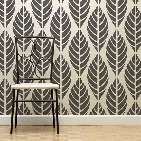 Tropical stencils - Palm leaf stencils for walls - Tropical wallpaper stencils Leaf Wall Stencil, Stenciled Curtains, Wallpaper Hallway, Wall Stencil Designs, Wall Stencil Patterns, Wallpaper Stencil, Diy Wall Painting, Leaf Stencil, Wall Stencils