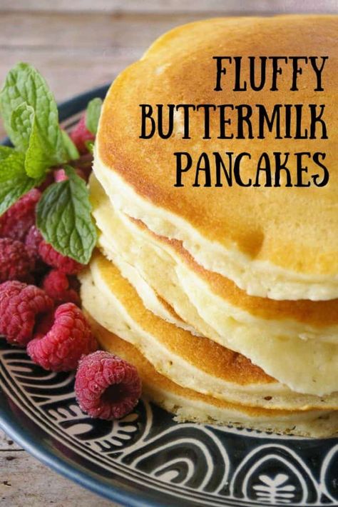 Fluffy Buttermilk Pancake Recipe, Fluffy Buttermilk Pancakes, Buttermilk Pancakes Fluffy, Homemade Pancake Recipe, Buckwheat Cake, Pancake Recipe Buttermilk, Hot Breakfast, Buttermilk Recipes, Oatmeal Pancakes