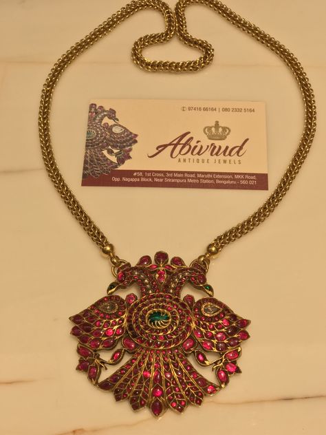 Gandaberunda Chain Ganda Berunda Pendant, Antique Chains Gold, Gandaberunda Jewellery, Gandaberunda Pendant, 22 Carat Gold Jewellery, Gold Temple Jewellery, Antique Necklaces Design, Antique Jewellery Designs, Gold Jewelry Simple Necklace