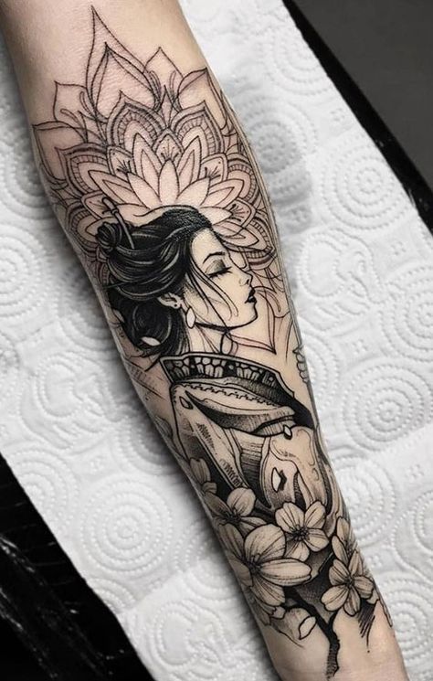 Tatuagens Femininas no Braço: Mais de 50 Inspirações Incríveis para a Sua Nova Tattoo! Geisha Tattoos, Geisha Tattoo Design, Geisha Tattoo, Inspiration Tattoos, Cat Tattoos, Forearm Tattoo Women, Tattoos Women, Tiny Tattoo, Full Sleeve Tattoos