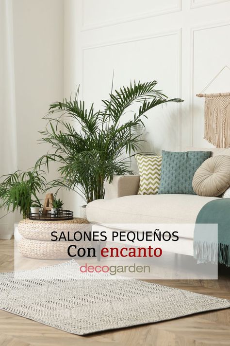 ¡Los salones pequeños pueden ser igual de bonitos o más que un salón grande! Es cuestión de elegir los colores y los complementos decorativos adecuados para conseguir una decoración bonita y acogedora. ¡Te damos las claves para decorar salones pequeños con encanto! Aprovechando el espacio y utilizando elementos que además de prácticos sean decorativos.