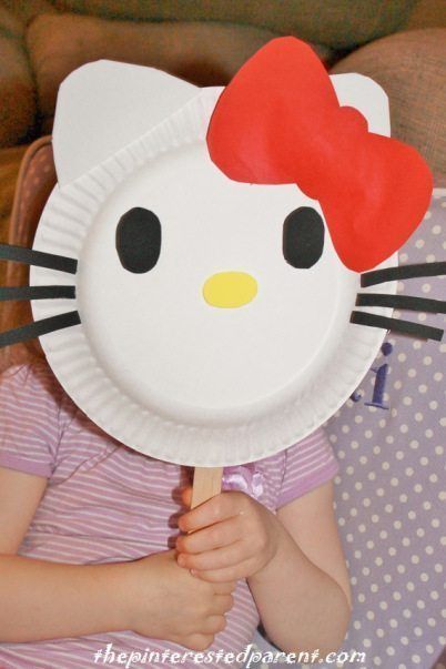 Hello Kitty Paper Plate Mask Hello Kitty Paper, Paper Plate Masks, Kitty Birthday Party Ideas, Hello Kitty Birthday Party Ideas, Hello Kitty Bday, Hello Kitty Party Ideas, Kitty Party Ideas, Diy Hello Kitty, Kitty Crafts