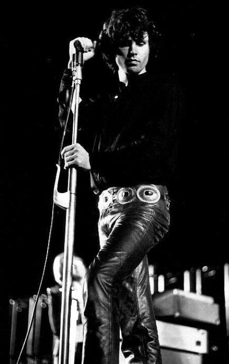 Jim Morrison, live at the Hollywood Bowl, 1968 #jimmorrison #thedoors #thedoorshollywoodbowl Ray Manzarek, Doors Jim Morrison, The Doors Jim Morrison, Riders On The Storm, Lizard King, The Hollywood Bowl, Aldous Huxley, Musica Rock, The Lizard