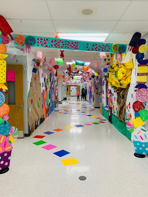 Fair Theme Decorations, Intervention Classroom Bulletin Boards, Candyland Literacy Night, Candy Land Literacy Night, Circus Book Fair Theme, Candyland Reading Theme, Candy Land Board Game Decorations, Candyland School Decorations, Literacy Week Decorations