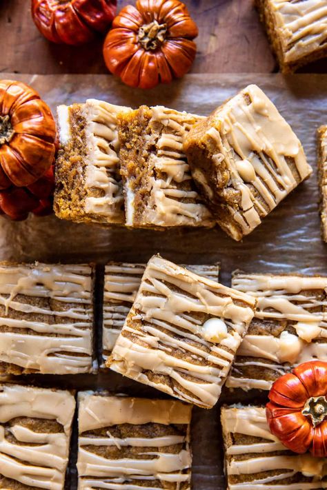 Pumpkin Butter Bars, Maple Pumpkin Butter, Half Baked Harvest Recipes, Smores Dessert, Desserts Keto, Maple Pumpkin, Butter Bars, Brownie Desserts, Pumpkin Bars