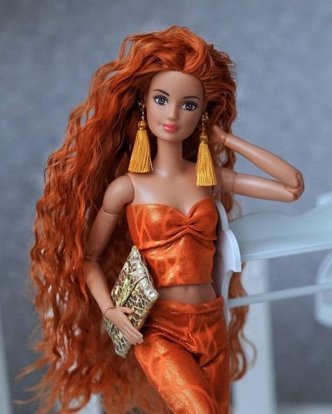 Redhead Doll, Barbie Hairstyle, Accessoires Barbie, Barbie Basics, Dress Barbie Doll, Barbie Dress Fashion, Beautiful Barbie Dolls, Barbie Dream, Barbie Friends