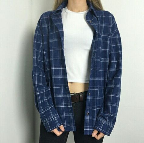 pinterest: @hongphetc Flannel Outfits, Leaves Fall, Korean Fashion Trends, Drop Dead, You Know It, Grunge Style, Winter Is Coming, Korean Street Fashion, Grunge Fashion