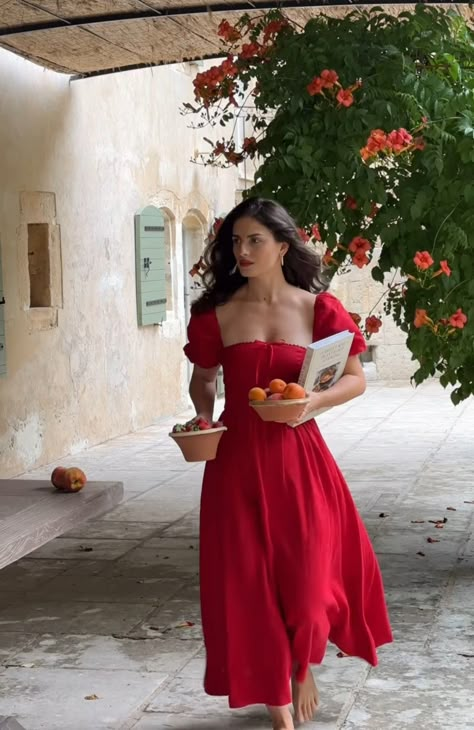 Bordeaux Outfit Summer, Red Aesthetic Romantic, Italian Dress, Romantic Outfit, Boho Chic Outfits, Dress Aesthetic, Fashion Mistakes, Glam Dresses, Romantic Style