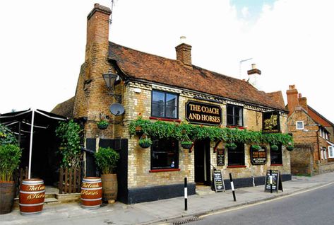 Country pubs are an English institution.We've put together a gallery of some of the finest, from all over the country. Each photo is accompanied by a quote about the pub from the owners.1. Bridge Inn, Michaelchurch, HerefordshireThe Bridge Inn is a 16th century riverside inn,... Rutland Water, Pub Interior, Award Winning Kitchen, Pub Design, Outside Seating, British Pub, Old Pub, Pub Decor, Country Inn