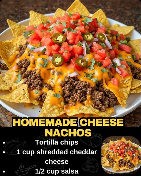 Homemade Cheese Nachos Meat Nachos Ground Beef, Best Homemade Nachos, Homemade Nachos Beef, Homemade Nachos Recipe, Nacho And Cheese, Basic Nachos Recipe, Fajita Nachos Recipe, Fajita Meat, Fajita Nachos