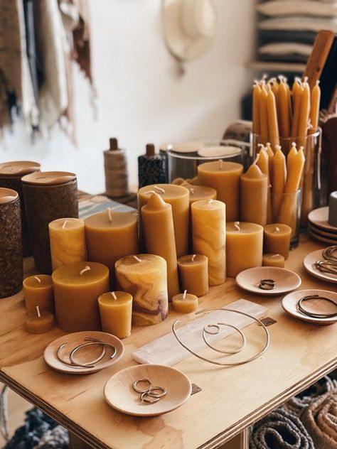 Types Of Candles, Beeswax Pillar Candles, Bee Wax Candles, Chic Coffee Table, Coffee Table Centerpieces, Church Candles, Candles Photography, Creative Candles, Candle Store