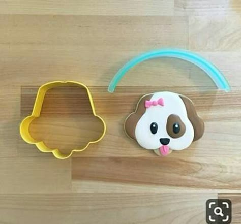 cute puppy cookies Sweets Cupcakes, Cupcakes Design, Cupcakes Birthday, Cookie Hacks, Sugar Cookie Designs, Fancy Cookies, Creative Cookies, Dog Cookies, Cookie Inspiration