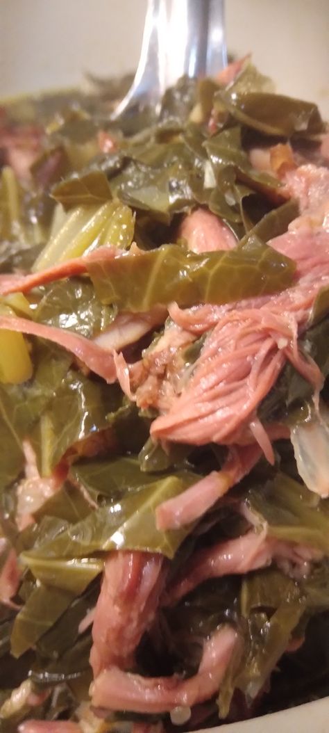 Easy Collard Greens, Salt Replacement, Collard Greens Recipe Soul Food, Collard Greens With Smoked Turkey, Best Collard Greens Recipe, Smoked Turkey Necks, Greens With Smoked Turkey, Easy Collard Greens Recipe, Greens Recipe Soul Food