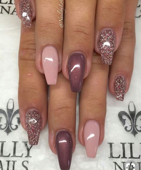 Love the pink and mauve Purple Nail, Nail Designs Glitter, Dipped Nails, Coffin Nails Designs, Classy Nails, Pretty Acrylic Nails, Fancy Nails, Best Acrylic Nails, Gorgeous Nails