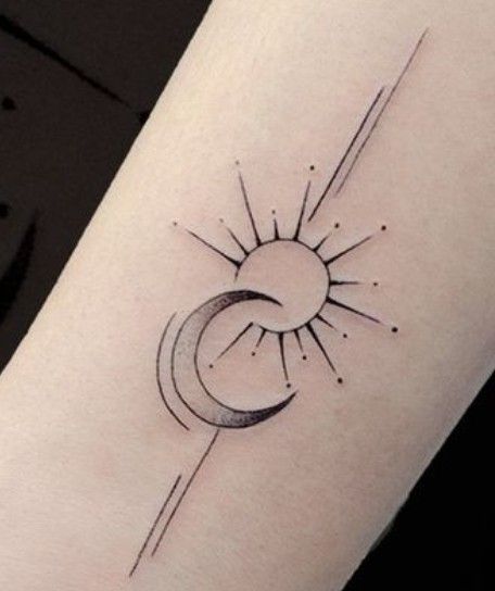 Moon And Sun Arm Tattoo, Sun Moon And Stars Tattoo Sleeve, Sun Moon Truth Tattoo, Sonne Mond Tattoo, Truth Tattoo, Tattoo Kids, Tattoo Sonne, Circular Tattoo, Sun Tattoo Designs