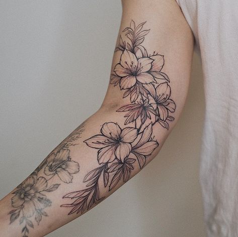 Azalea Tattoo Design, Azalea Flower Tattoo, Alstroemeria Tattoo, Azalea Tattoo, Sleeve Reference, Book Inspired Tattoos, Azalea Flower, Bouquet Tattoo, Addition Ideas