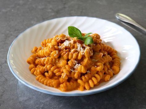 Chef John's 26 Best Italian Recipes Ever — Allrecipes Chef John Recipes, 5 Ingredient Dinners, Pasta Italiana, Chef John, Italian Pasta Recipes, Tomato Pesto, Best Italian Recipes, Pesto Recipe, All Recipes