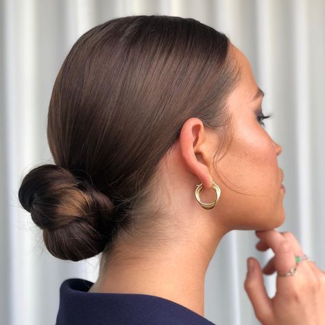 NAK Hair on Instagram: “Sleek and chic with this low bun via @sarahneillhair 💕💕 #hairstyles #hairinspo #brunettehair #updo #TheNAKCollective #NAKhair” Low Bun Wedding Hair, Hair In A Bun, Wedding Bun, Types Of Hair Extensions, Low Bun Hairstyles, Instagram Hairstyles, Sleek Bun, Slick Hairstyles, Holiday Hairstyles