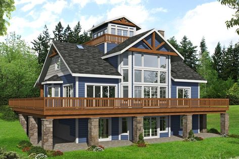 Look Out! 4 House Plans with Lookout Towers Lake House Plans Open Floor, Big Homes, Beach Style House Plans, Loft Floor Plans, Loft Flooring, Porch House, Beach House Plan, Basement Floor Plans, Mountain House Plans