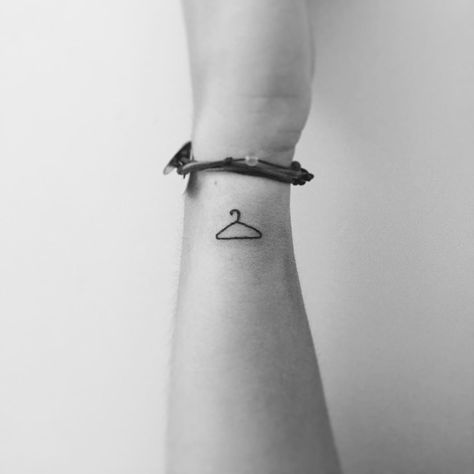 15 Ideas For Tattoos That You Can Easily Hide, So Your Design Can Be Your Own Little Secret Coat Hanger Tattoo, Hopeful Tattoos, Hanger Tattoo, Sock Tattoo, Unique Tattoos Black Women, Tattoos Black Women, Secret Tattoo, Petit Tattoo, Christian Sleeve Tattoo