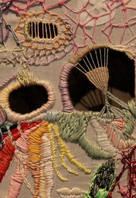 Art Fibres Textiles, Contemporary Embroidery, Textiles Techniques, Textile Fiber Art, Fibres Textiles, 자수 디자인, Needle Arts, Art Textile, Embroidery Inspiration