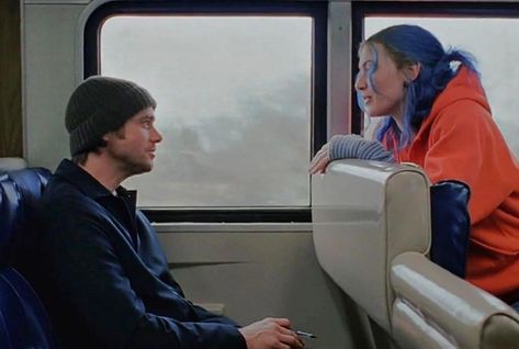 “I wonder if the things that remind me of you, remind you of me.” Eternal Sunshine Of The Spotless Mind Scene, Aesthetic Cinema, Mind Aesthetic, Meet Me In Montauk, Mind Movie, Michel Gondry, Eternal Sunshine Of The Spotless Mind, Closer Movie, Mazzy Star