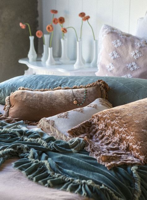 Colors Bella Notte Bedding, Romantic Bedding, Large Throw Blanket, Bella Notte Linens, Velvet Throw Blanket, Pillows And Blankets, Romantic Bed, Bed Linen Design, Linen Throw