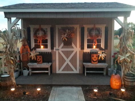 Fall decorations for my shed Fall Shed Decor, Halloween Cottage, Fall Porches, Fall Displays, Fall Creations, Rustic Shed, Shed Landscaping, Shed Decor, Shed Interior