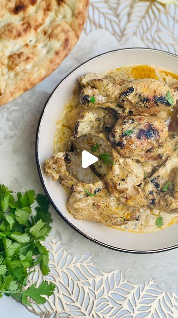 Curry Butter Chicken, Food Recipes Lunch, Iftar Ideas, Creamy Chicken Curry, Easy Food Recipes, Iftar Recipes, Recipes Lunch, Chicken Meals, Ramadan Recipes