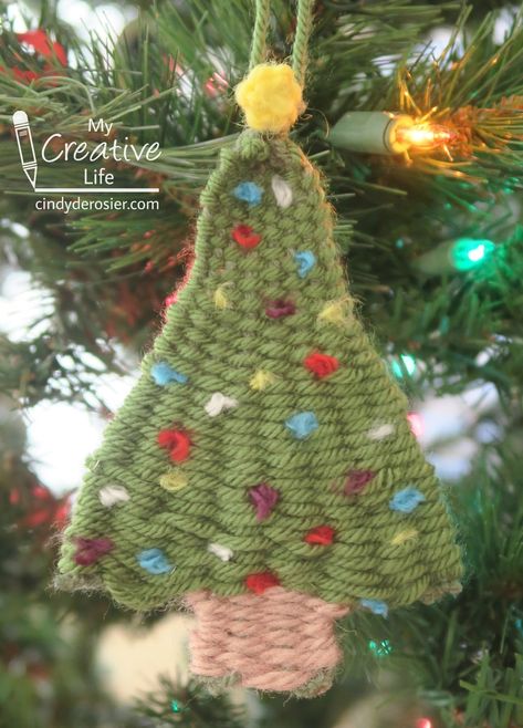 Crafts Using Paper, Woven Christmas Tree, Plate Crafts For Kids, Montessori Crafts, Diy Xmas Ornaments, Recycled Crafts Kids, Weaving For Kids, Paper Plate Crafts For Kids, Christmas Trees For Kids