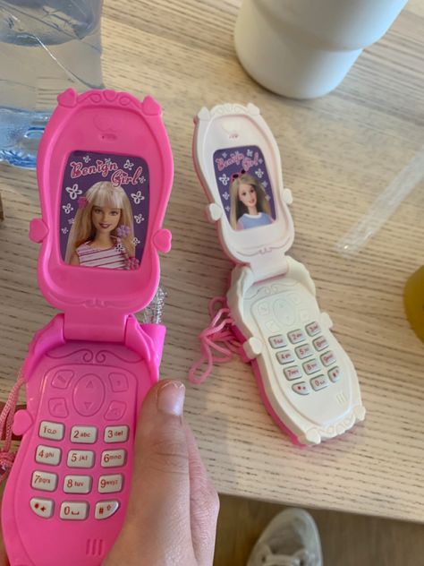 Toy Phone Aesthetic, Girlhood Childhood, 2000s Things, 2000s Phone, 2000 Aesthetic, 2000s Toys, Toy Phone, Alice Faye, Nostalgia 2000s