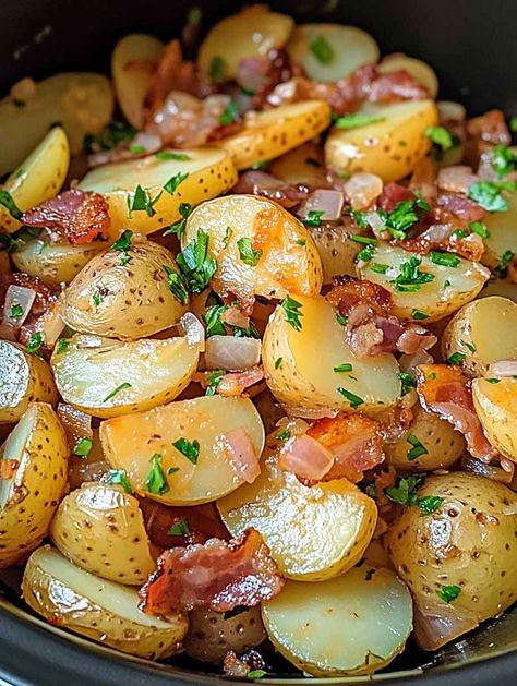 Looking to elevate your next cookout? This authentic German potato salad combines crispy bacon, tender potatoes, and a tangy vinegar dressing that will have your guests reaching for seconds. What Makes German Potato Salad Special?