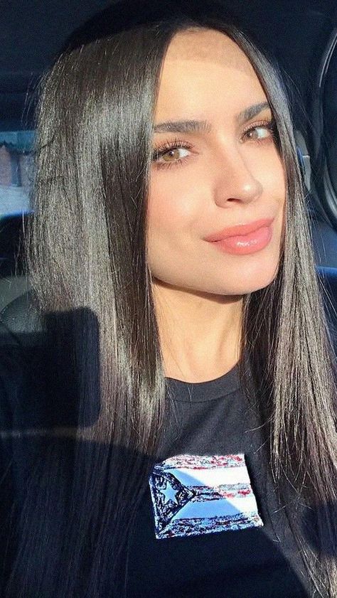 Sophia Carson, Silence Is Golden, Chica Cool, Purple Hearts, Sofia Carson, The Who, Cute Celebrities, More Money, 30 Seconds