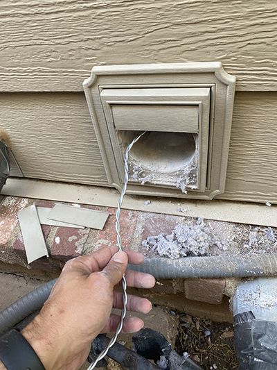 Dryer Vents Ideas, Cleaning Vents In Home, Dryer Vent Ideas The Wall, Dryer Vent Cleaning Diy, Dryer Vent Solutions, Dryer Exhaust Vent, Kitchen Cleaning Schedule, Cleaning Dryer Vent, Bedroom Cleaning Hacks