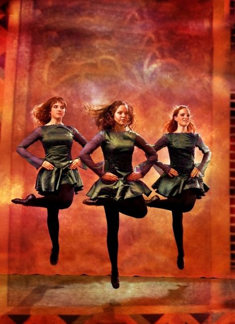 River Dance, Michael Flatley, Things To Do In Houston, Irish Dance Costume, Irish Step Dancing, Lord Of The Dance, Steps Dance, Electric Energy, Irish Dancers