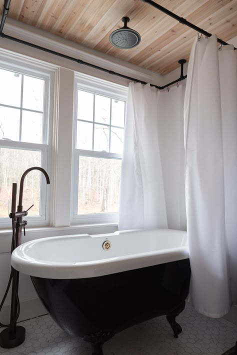 Bathrooms With Clawfoot Tubs And Showers, Clawfoot Tub With Shower Head, Antique Tubs Bathroom, Black Clawfoot Tub Bathroom, Antique Clawfoot Tub Bathroom, Clawfoot Tub With Shower Curtain, Clawfoot Tubs, Black Plank Ceiling, Clawfoot Tub Bathroom Ideas