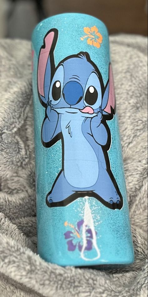 This tumbler is great for holding hot and cold drinks.  It fits in most cup holders. Stitch Epoxy Tumbler, Pictures Of Stitch, Vinyl Pictures, Stitch Tumbler, Epoxy Tumbler, Cup Ideas, Stainless Steel Tumbler, Silver Glitter, Stainless Steel Tumblers