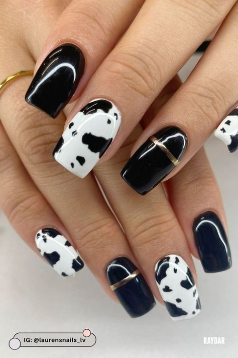 Spots, splashes, and a little moo-d—cow print nails are back in season. Whether you’re DIY-ing at home or booking a salon appointment, check out our guide for 10 cow print nail ideas to try. #cowprintnails #cowprintnailideas Christmas Cow Nail Designs, Natural Nail Designs, Country Nails, Cow Nails, Plain Nails, Cow Print, Natural Nails, Cute Designs, Gel Nails