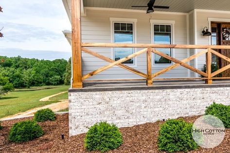 Wrap Around Porch Railing Farmhouse, Deck Railing Farmhouse, Farmhouse Style Porch Railings, Front Porch Without Railing Farmhouse, Modern Farmhouse Front Porch Railing, Porch Hand Rail Ideas, Front Porch Banisters And Railings, Farmhouse Deck Railing, Porch Banister Ideas