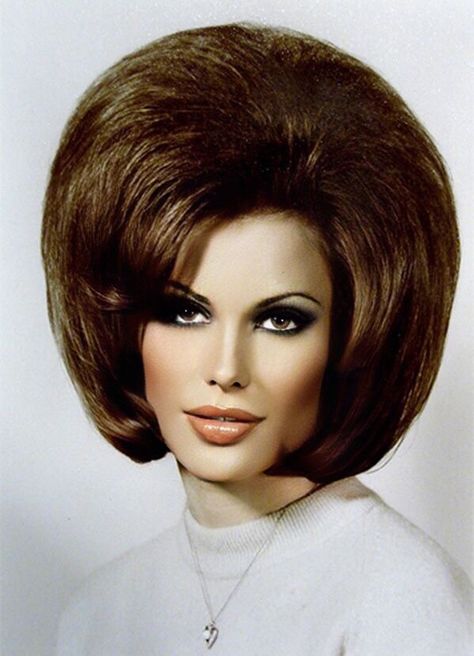 Texas Hair, 1960s Hair, 60s Hair, Bouffant Hair, Teased Hair, Classic Hairstyles, Retro Hairstyles, Hair Photo, Hair Curlers