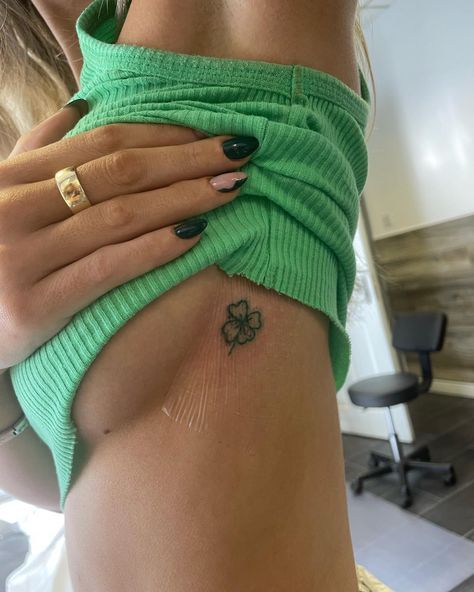 Small Irish Tattoos, Lower Hip Tattoos, Leaf Clover Tattoo, Ireland Tattoo, Four Leaf Clover Tattoo, Earthy Tattoos, Clover Tattoo, Shamrock Tattoos, Green Tattoos