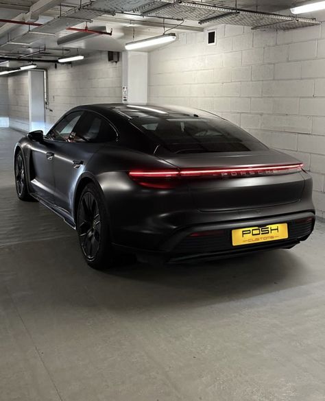 Black Porsche, Dream Cars Mercedes, Porsche Taycan, Drift Cars, Luxury Style, Sports Cars Luxury, Whips, Style Outfits, Supercars