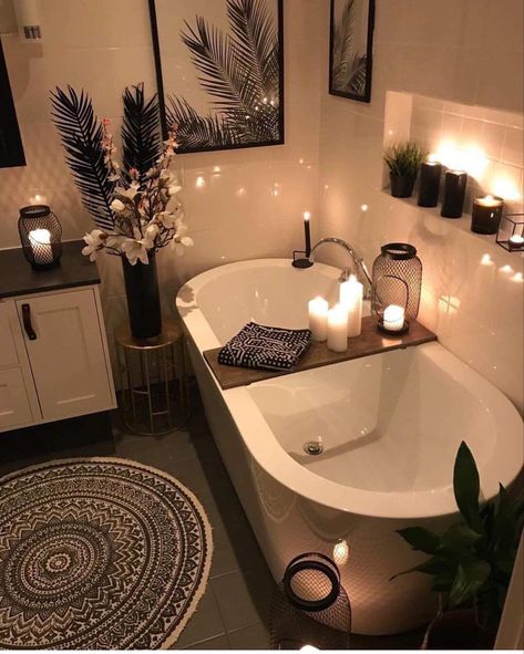 Scandinavian Bathroom Design, Cozy Bathroom, White Bathroom Decor, Best Bathroom Designs, Scandinavian Bathroom, Bathtub Design, Relaxation Room, Boho Bathroom, Design Case