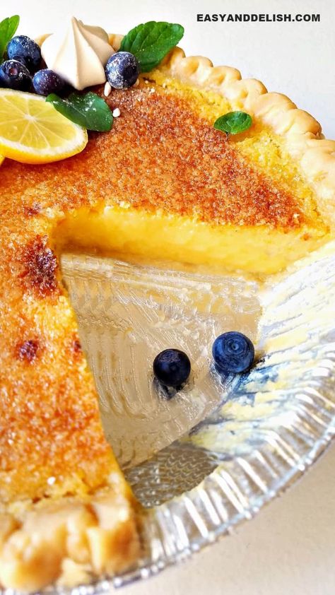 Lemon Chess Pie (Beautiful like Sunshine) - Easy and Delish Butter Chess Pie Recipe, Lemon Chess Pie Recipe, Grandma's Lemon Meringue Pie Recipe, Easy Pies, Lemon Chess Pie, Blueberry Cream Pies, Fresh Pumpkin Pie, Chess Pie Recipe, Lemon Pie Recipe