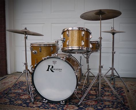 Vintage Drum Set, Rogers Drums, Drum Head, John Bonham, Electronic Drums, Drum Set, Vintage Drums, Drum Kits, Cymbals