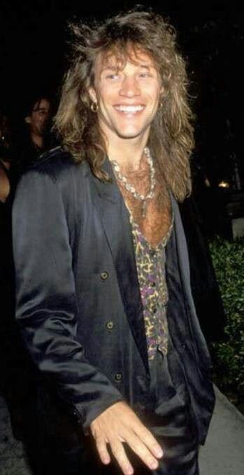 P Y T !! John Bon Jovi, Bon Jovi 80s, Bon Jovi Band, Jon Bonjovi, Jon Bongiovi, Bon Jovi Pictures, 80s Men, Bon Jovi Always, Paul Stanley