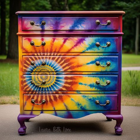 Tie Dye Furniture Painting, Hippy Painted Furniture, Painting Ideas For Dressers, How To Paint Tie Dye On Wood, Fun Painted Furniture, Diy Tie Dye Paint, Diy Furniture Painting Ideas, Painted Dresser Ideas Boho, Jean Furniture